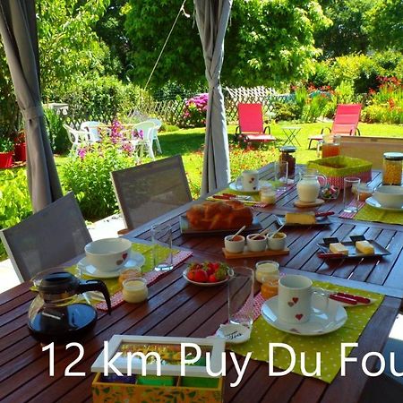 Bed and Breakfast Les Terrasses Saint-Paul-en-Pareds Экстерьер фото