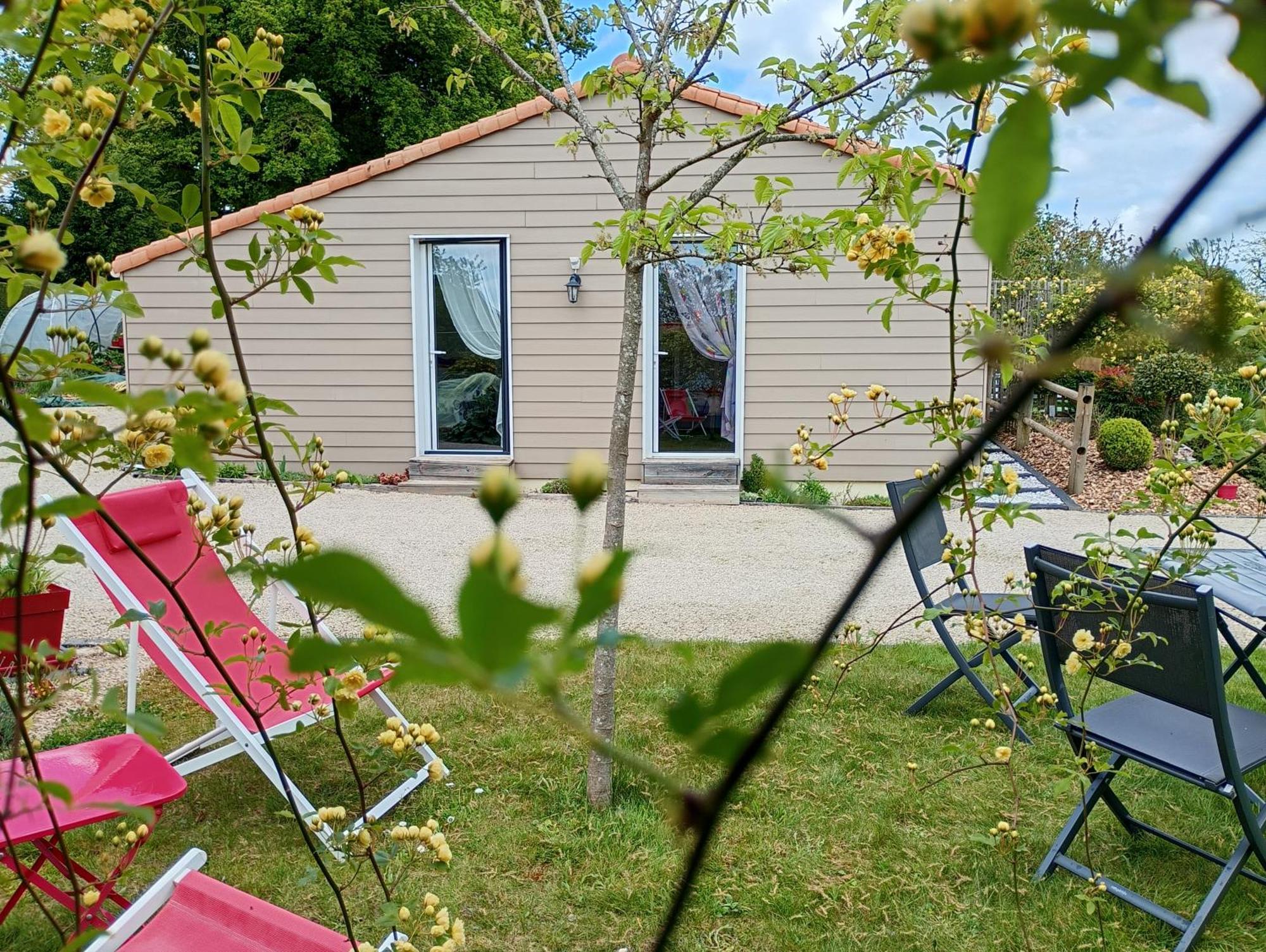 Bed and Breakfast Les Terrasses Saint-Paul-en-Pareds Экстерьер фото